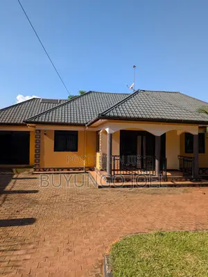 4bdrm House in Central Division for sale