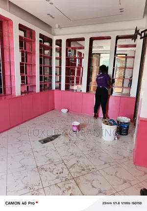 Business Interior Cleaning