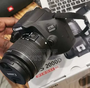 Canon Camera 2000d