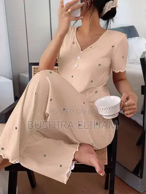 Elastic Pyjamas