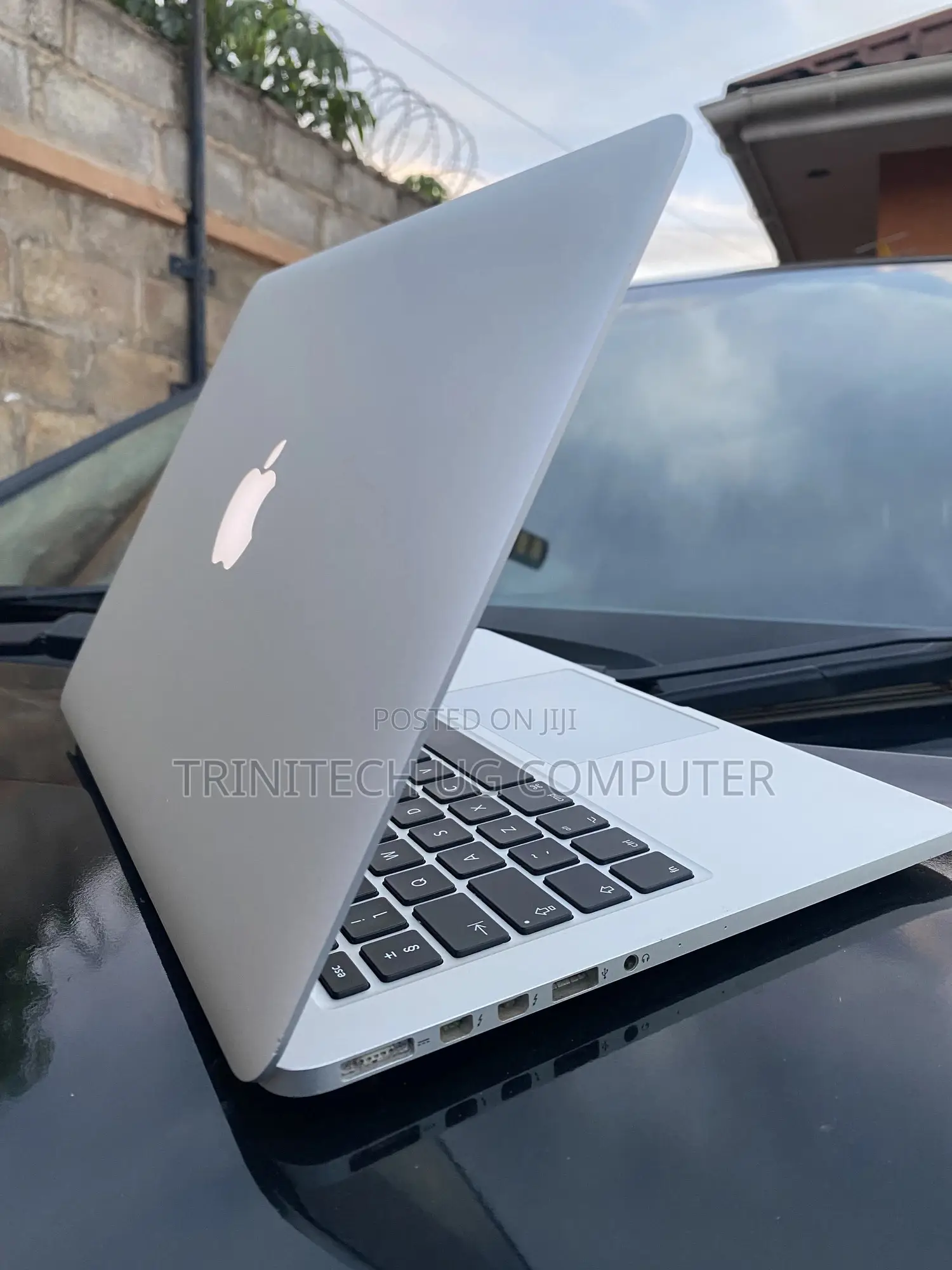 Laptop Apple MacBook Pro 2015 8GB Intel Core i5 SSD 256GB