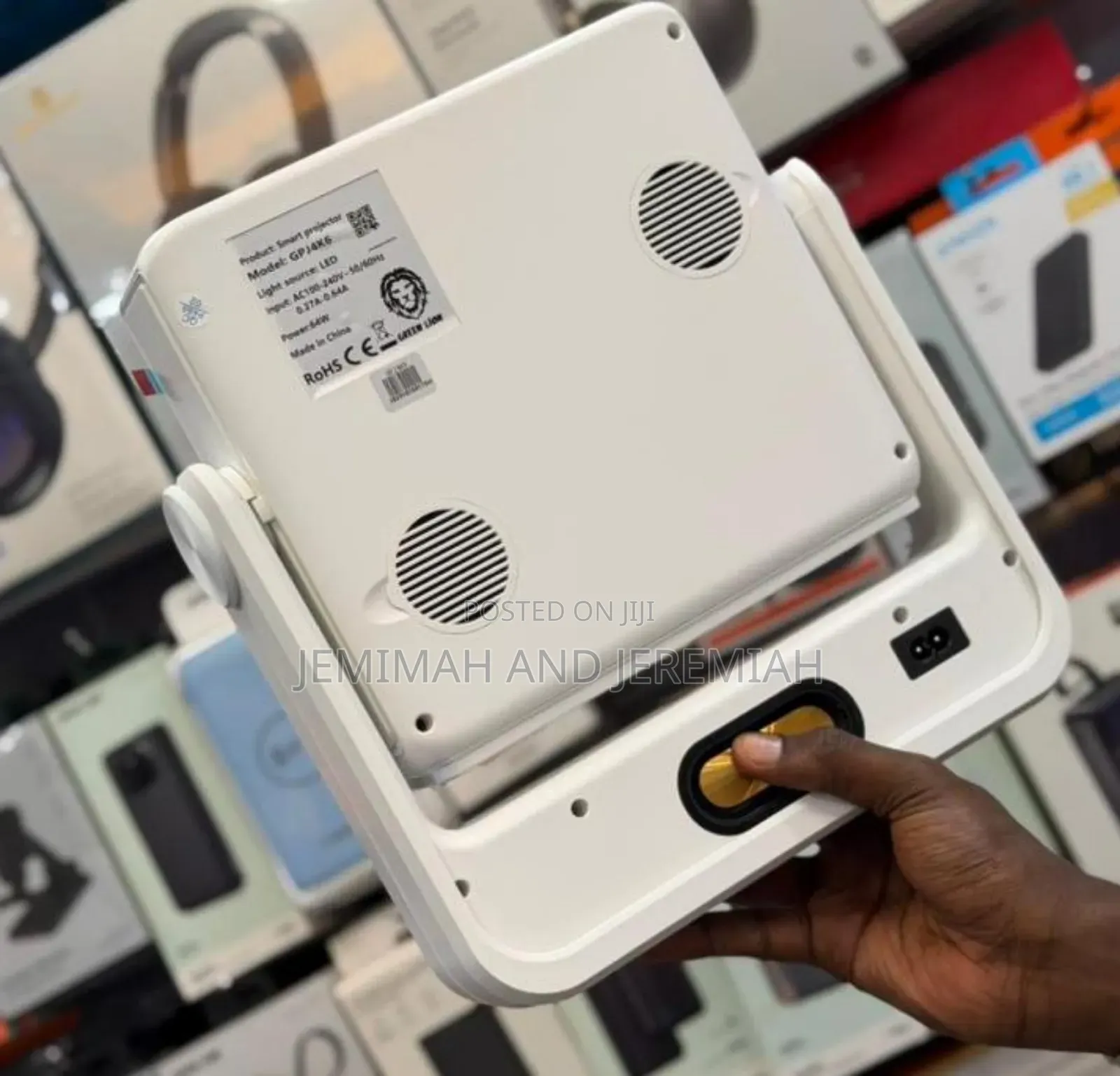 Green Lion Orion Smart Projector