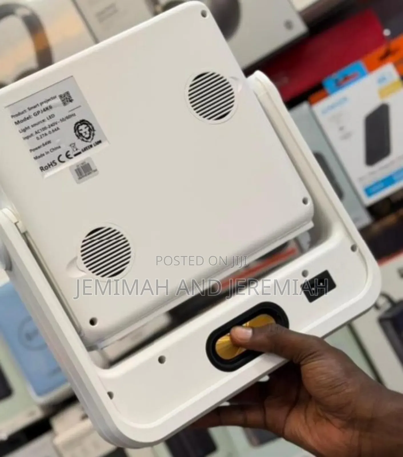 Green Lion Orion Smart Projector