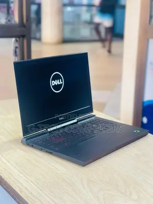 New Laptop Dell Inspiron 15 7000 8GB Intel Core i7 SSD 512GB