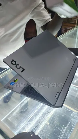 Laptop Lenovo LOQ 15AHP10 16GB Intel Core i5 SSD 512GB