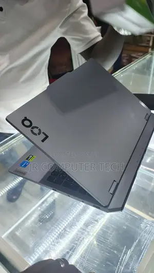 Laptop Lenovo LOQ 15AHP10 16GB Intel Core i5 SSD 512GB