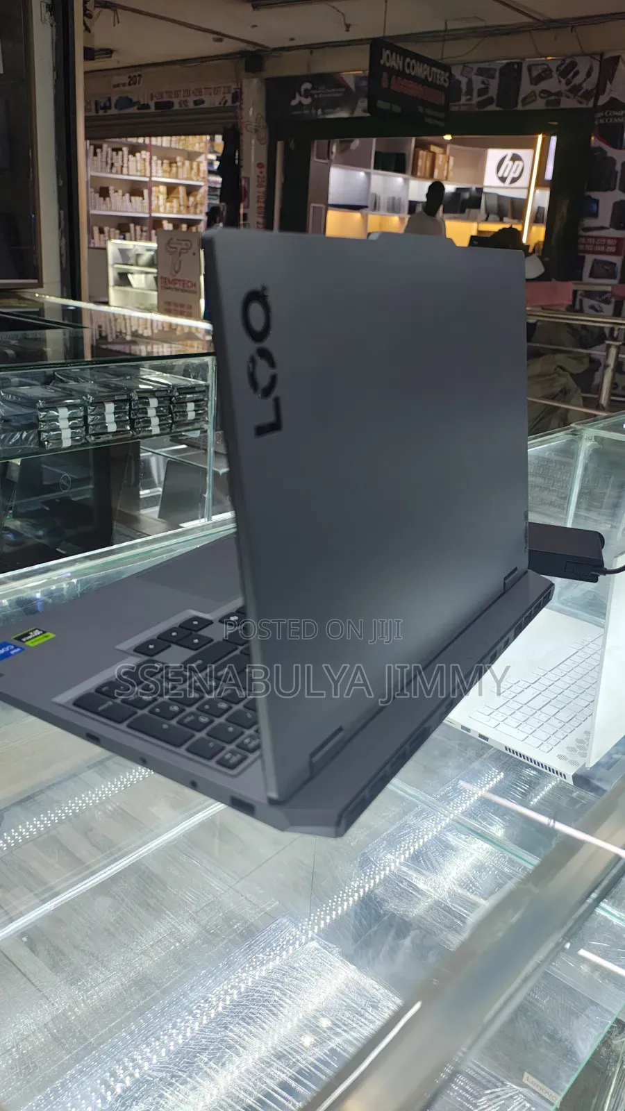 Laptop Lenovo LOQ 15AHP10 16GB Intel Core i5 SSD 512GB
