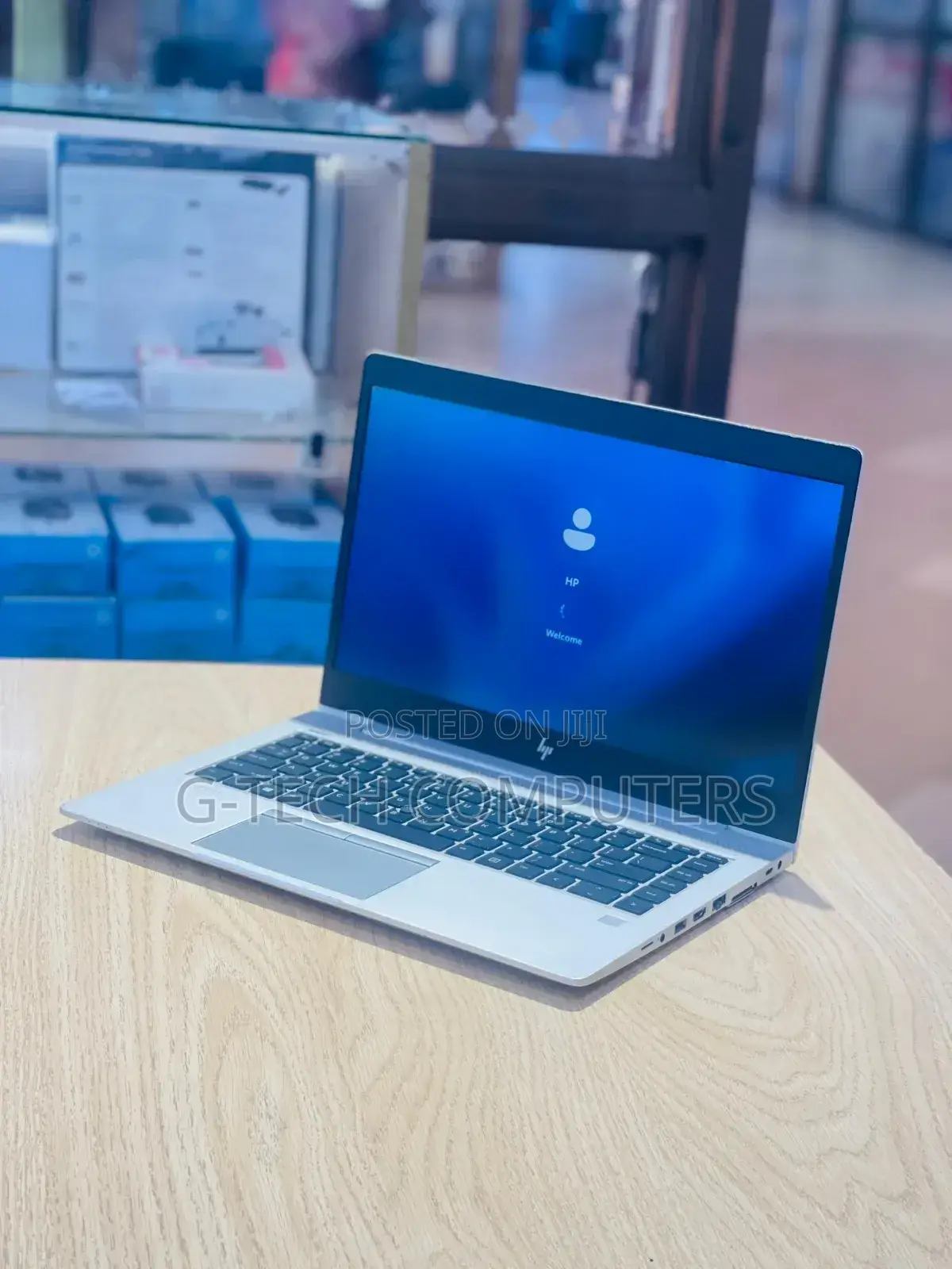 New Laptop HP EliteBook 840 G5 8GB AMD Ryzen 7 SSD 256GB