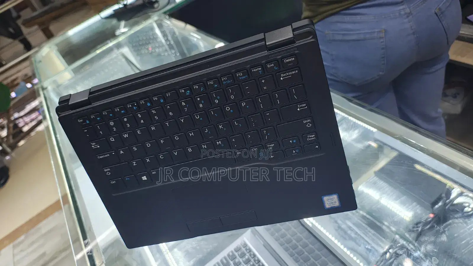 Laptop Dell Latitude 7390 8GB Intel Core i5 SSD 256GB