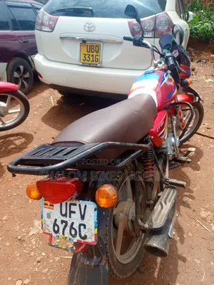 Bajaj CT 125X 2023 Red