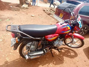 Bajaj CT 125X 2024 Red