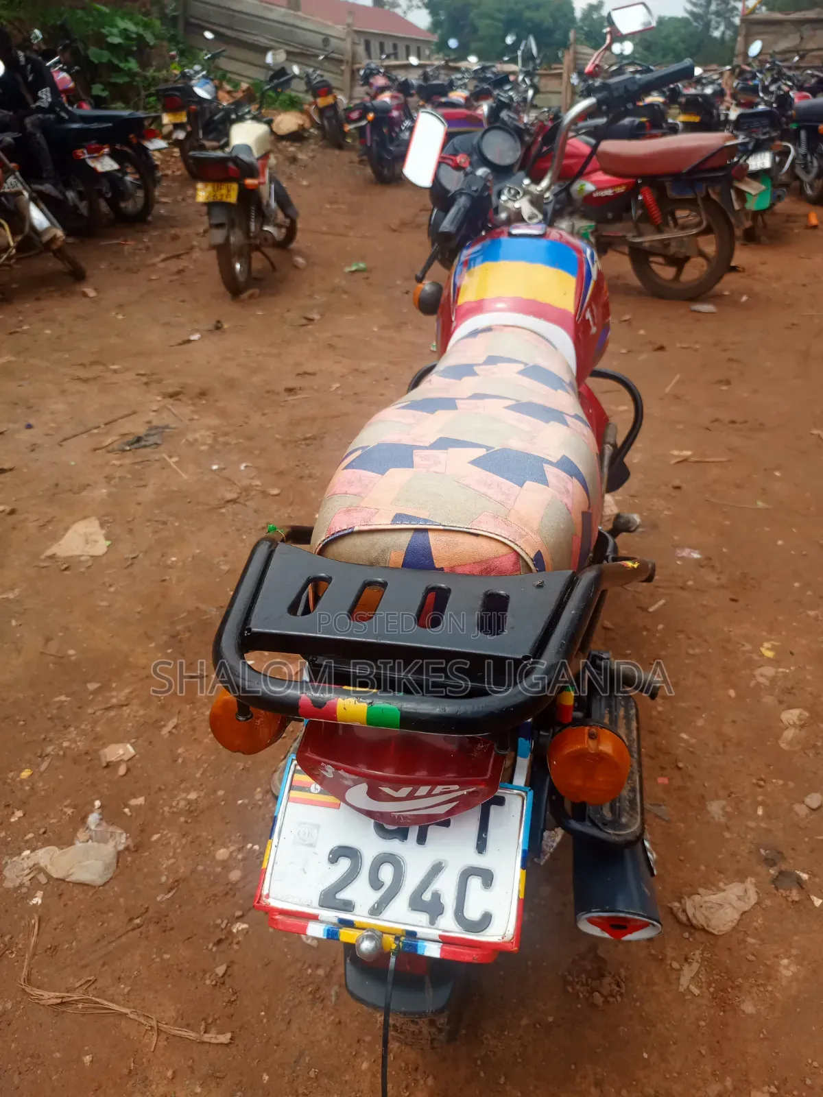 Bajaj CT 125X 2022 Red