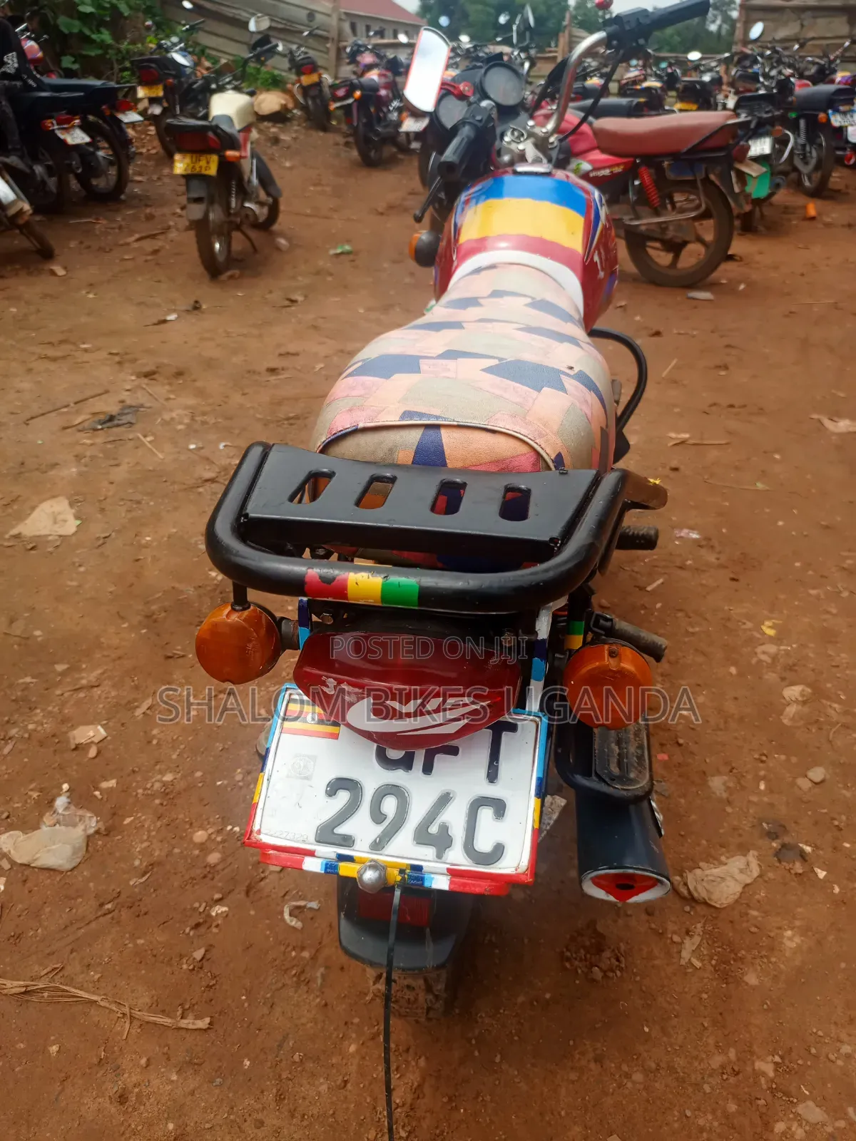 Bajaj CT 125X 2022 Red