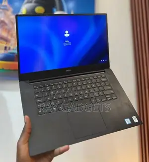 New Laptop Dell Latitude 5530 16GB Intel Core i7 SSD 512GB