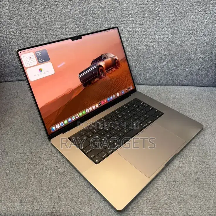 New Laptop Apple MacBook Pro 2021 M1 16GB Apple M1 SSD 512GB