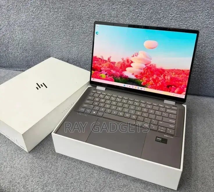 New Laptop HP Spectre 14 16GB Intel Core Ultra 7 SSD 512GB