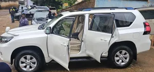Toyota Land Cruiser Prado 2.7 2018 Pearl