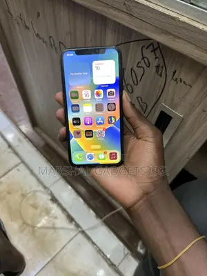Apple iPhone X 64 GB Black