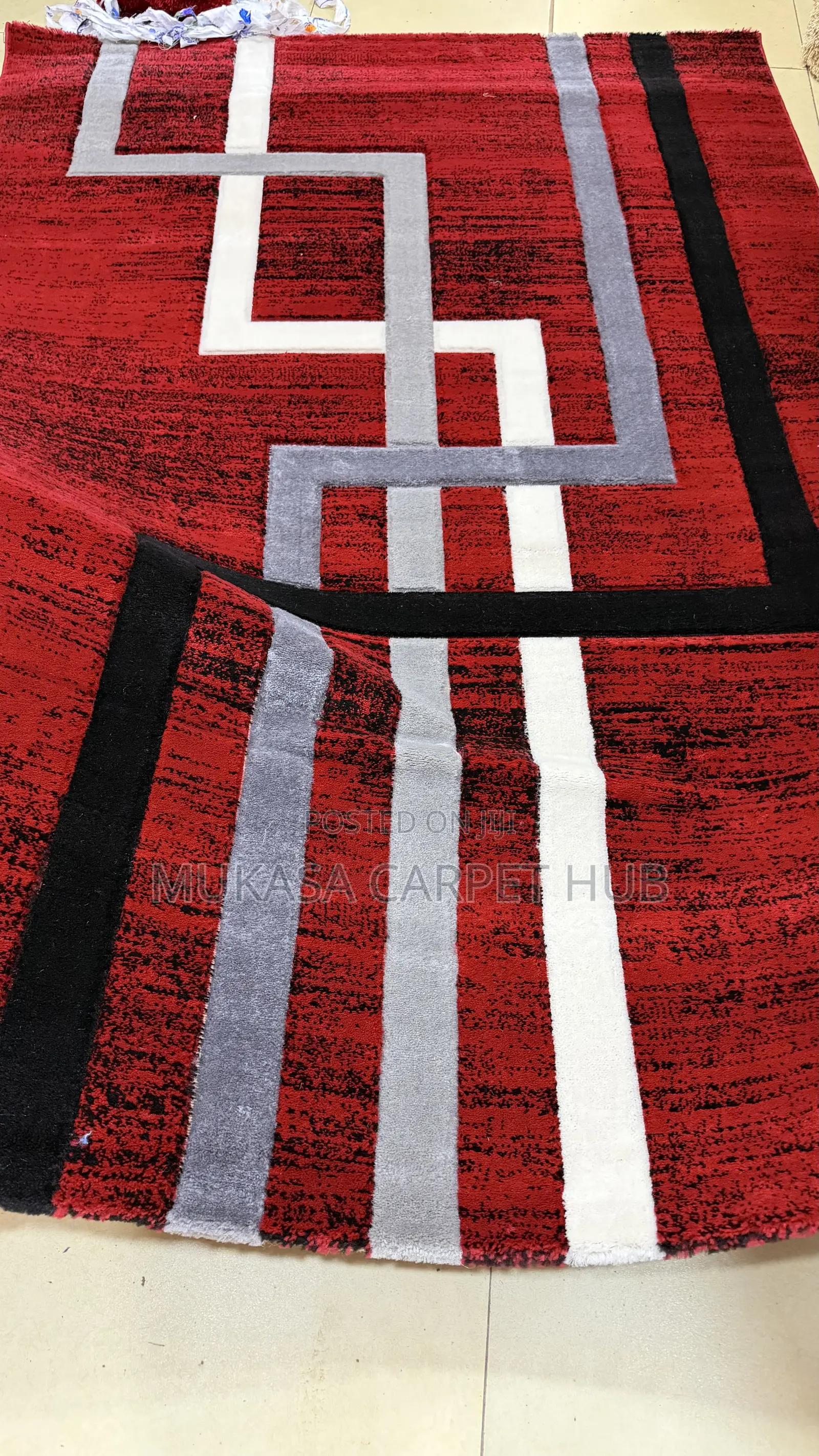 Modern Centre Carpet for Living Room – Soft Stylish Rugs