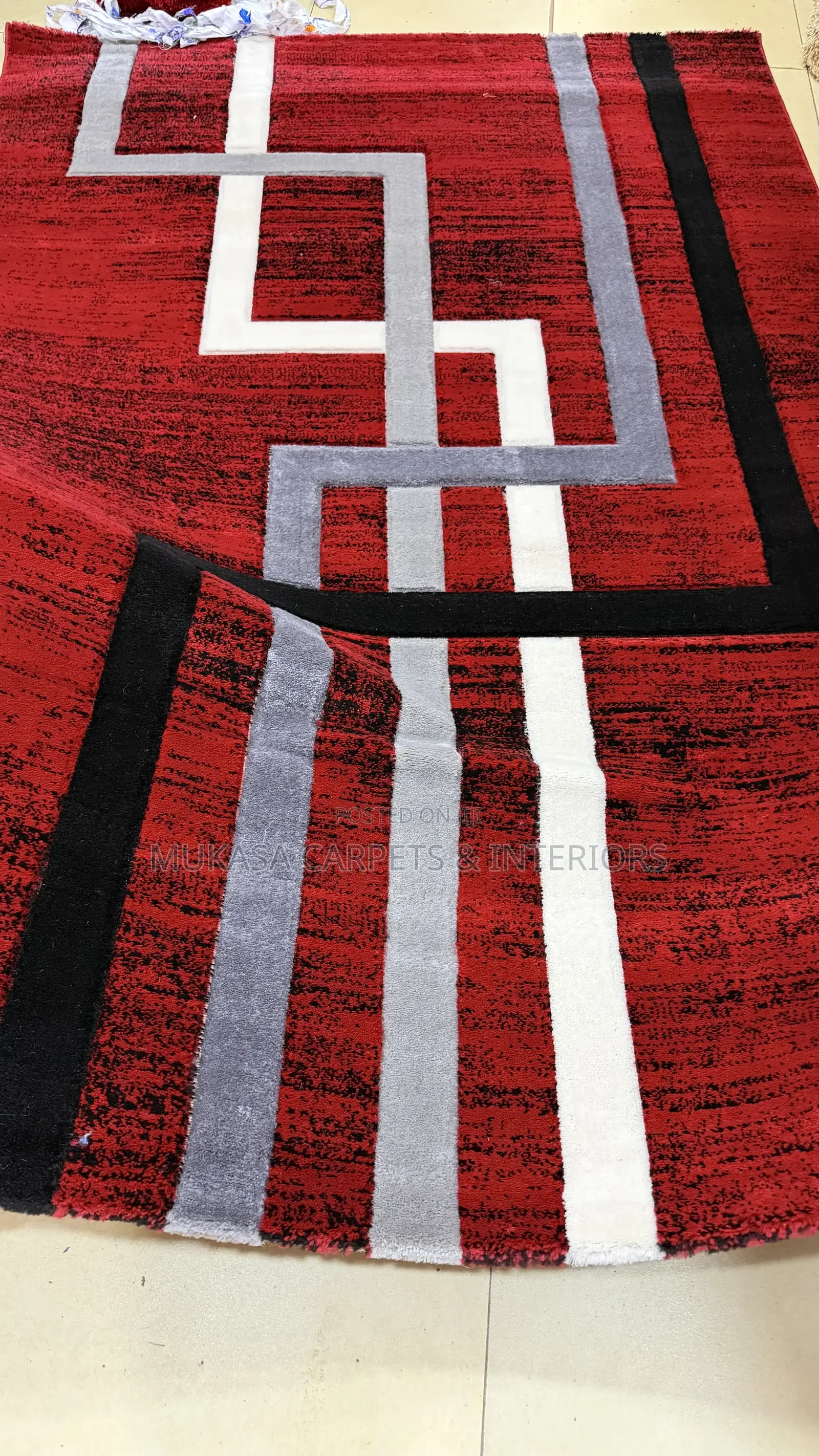 Modern Centre Carpet for Living Room – Soft Stylish Rugs