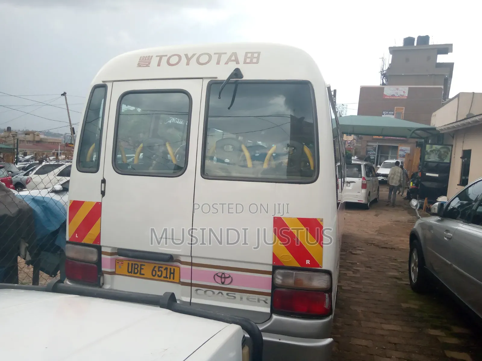 Toyota HiAce 2009