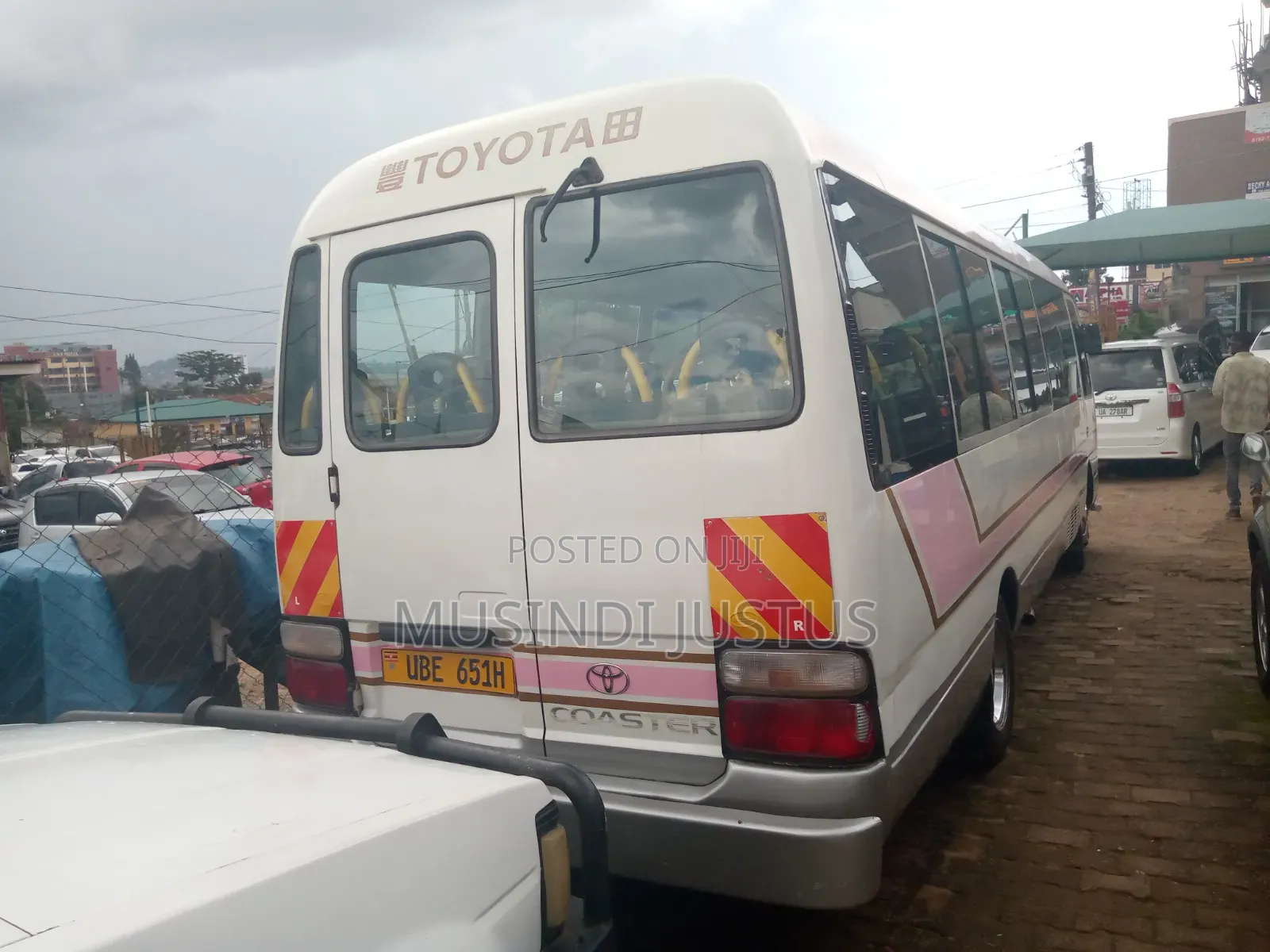 Toyota HiAce 2009