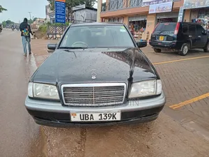Mercedes-Benz C200 1998 Black