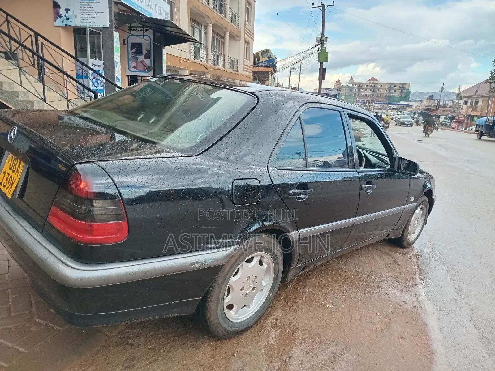 Mercedes-Benz C200 1998 Black