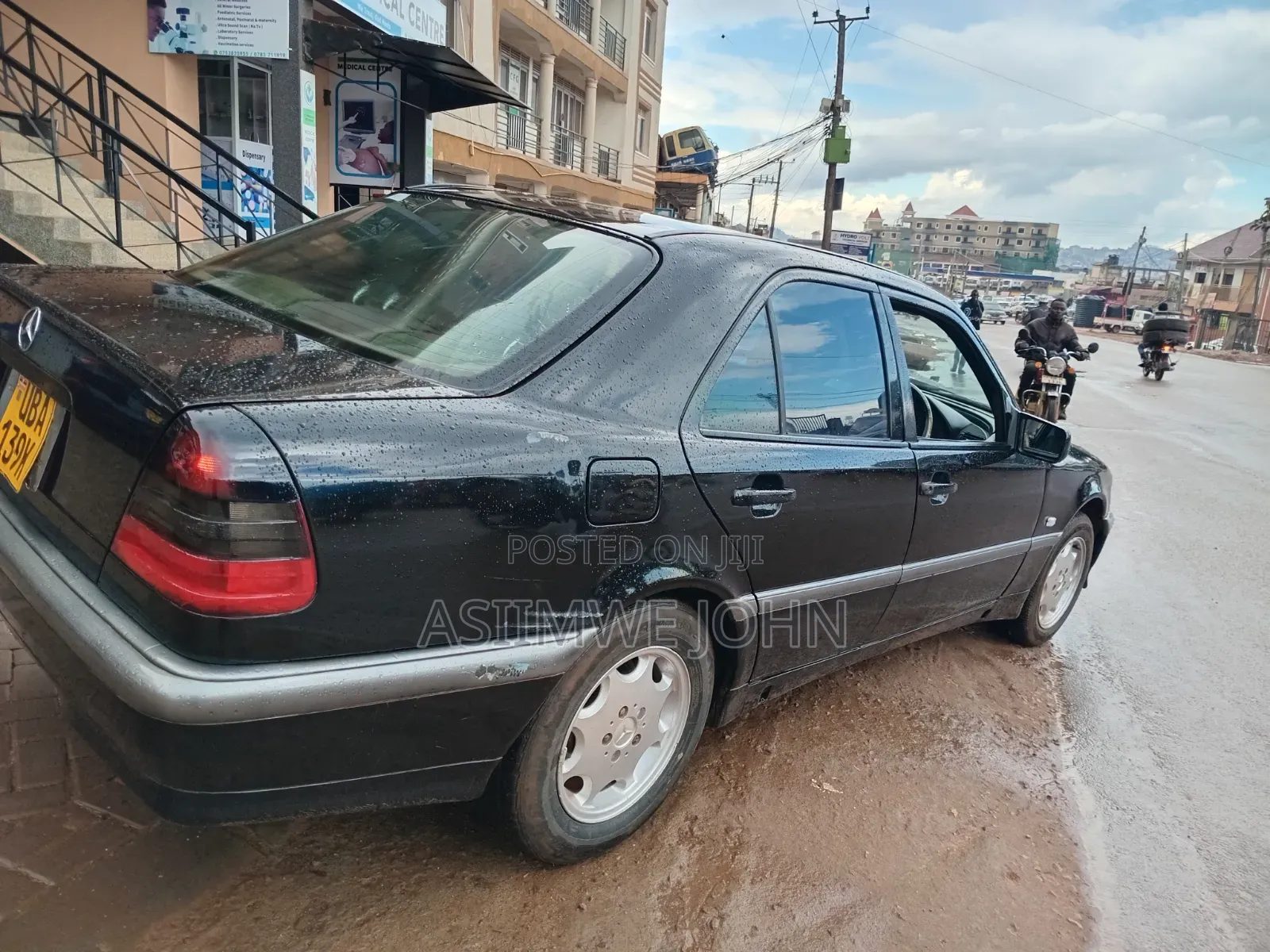 Mercedes-Benz C200 1998 Black