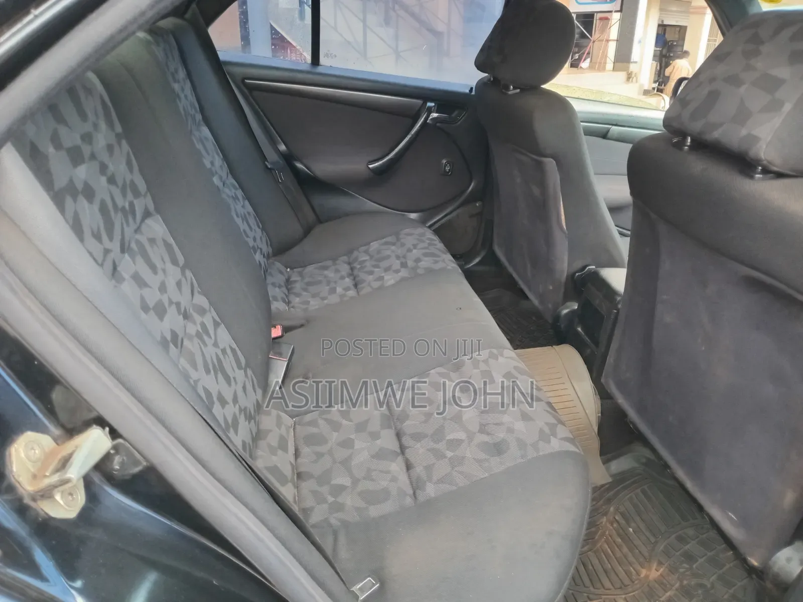 Mercedes-Benz C200 1998 Black