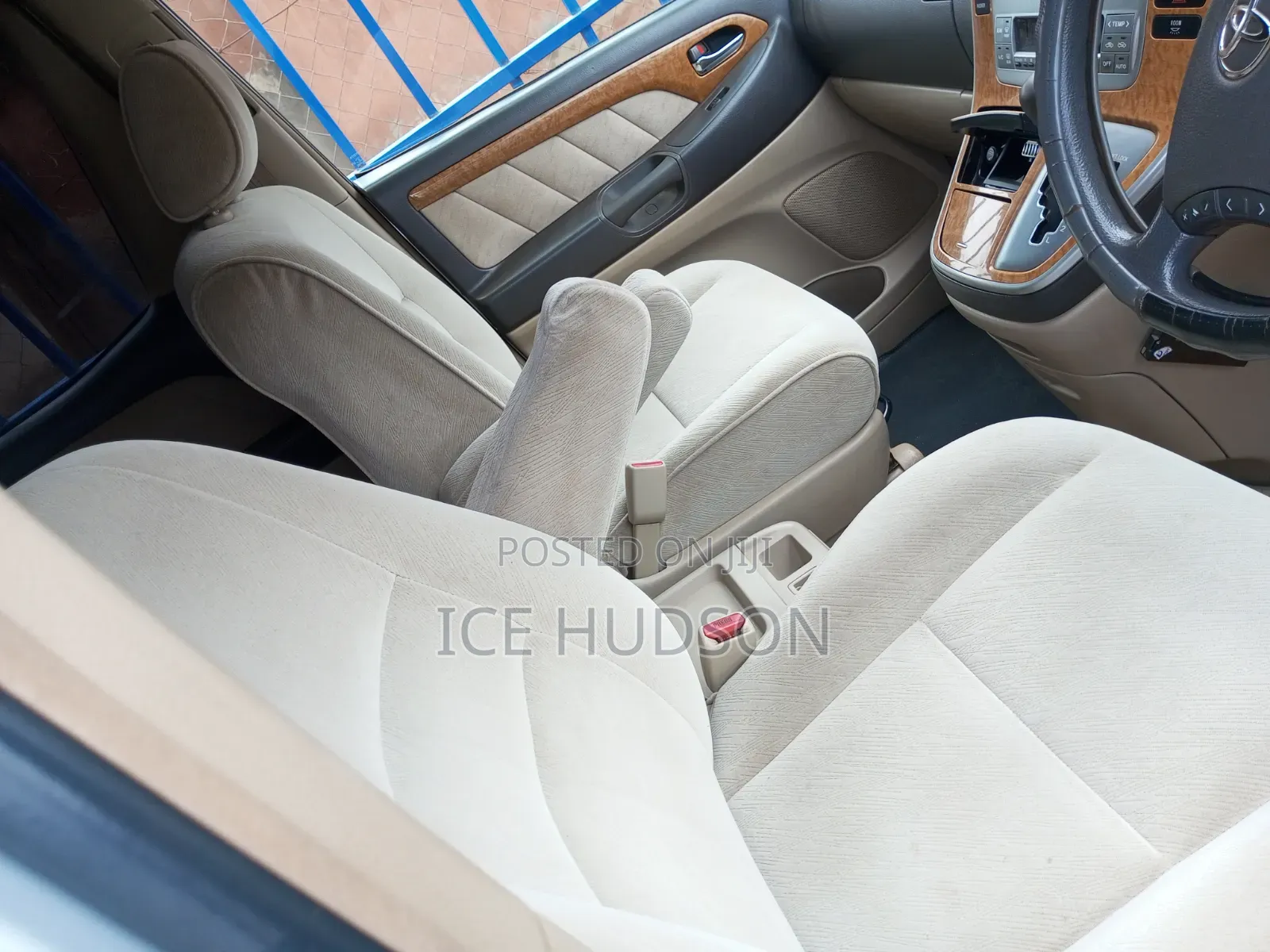 Toyota Alphard 2006 Silver