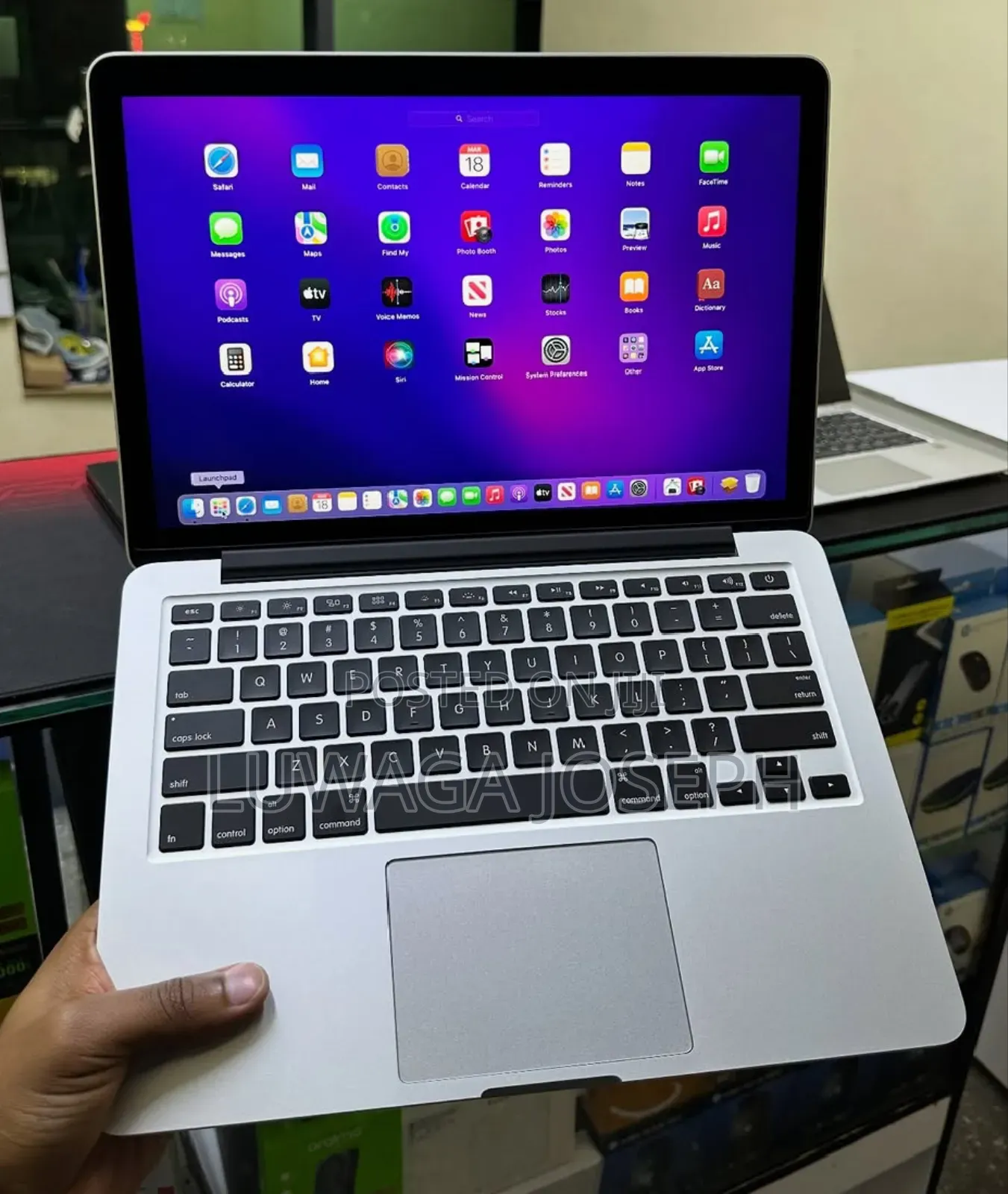 Laptop Apple MacBook Pro 2015 8GB Intel Core i5 SSD 256GB