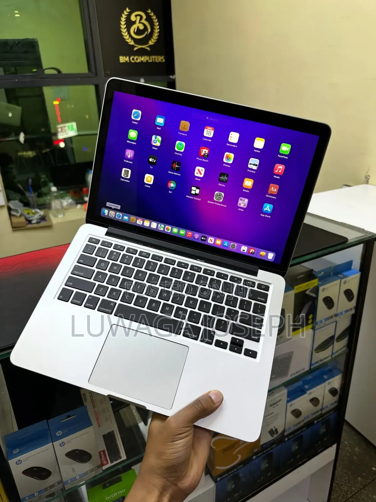 Laptop Apple MacBook Pro 2015 8GB Intel Core i5 SSD 256GB