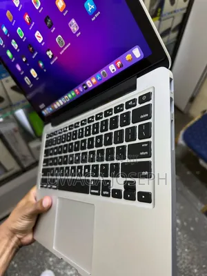 Laptop Apple MacBook Pro 2015 8GB Intel Core i5 SSD 256GB
