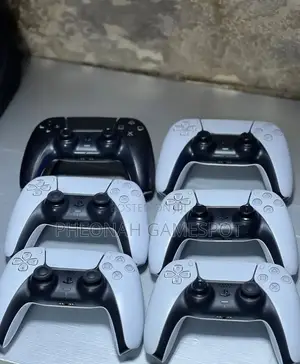 Clean Uk-Used Ps5 Controllers (Dualsense) – Like New
