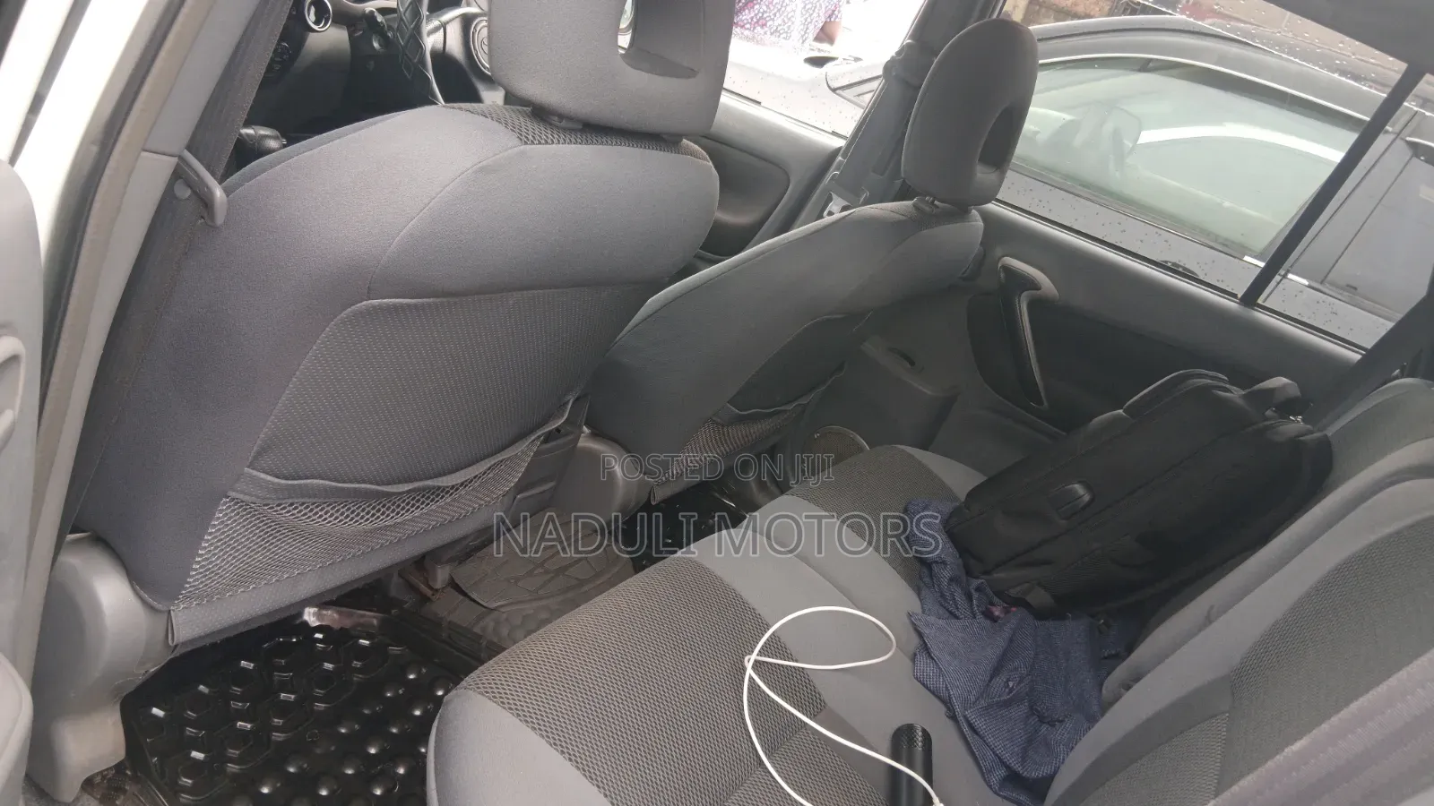 Toyota RAV4 2004 White