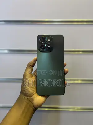 Vivo Y28 8 GB Black