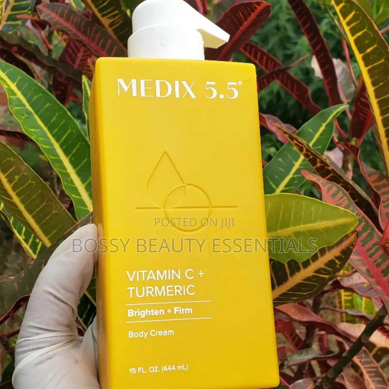 Medix 5.5 Vitamin C and Turmeric Lotion