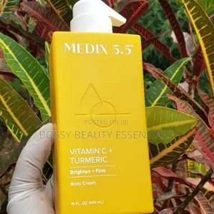 Medix 5.5 Vitamin C and Turmeric Lotion