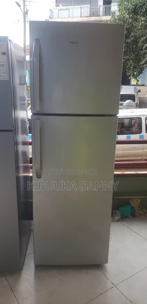 Hisence 328 Litres Frost Free