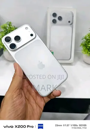 New Apple iPhone 17 Pro Max 256 GB Silver