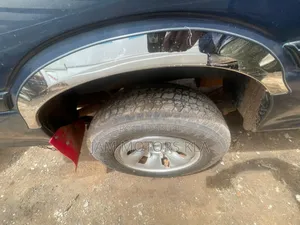 Toyota HiAce 1999 Blue