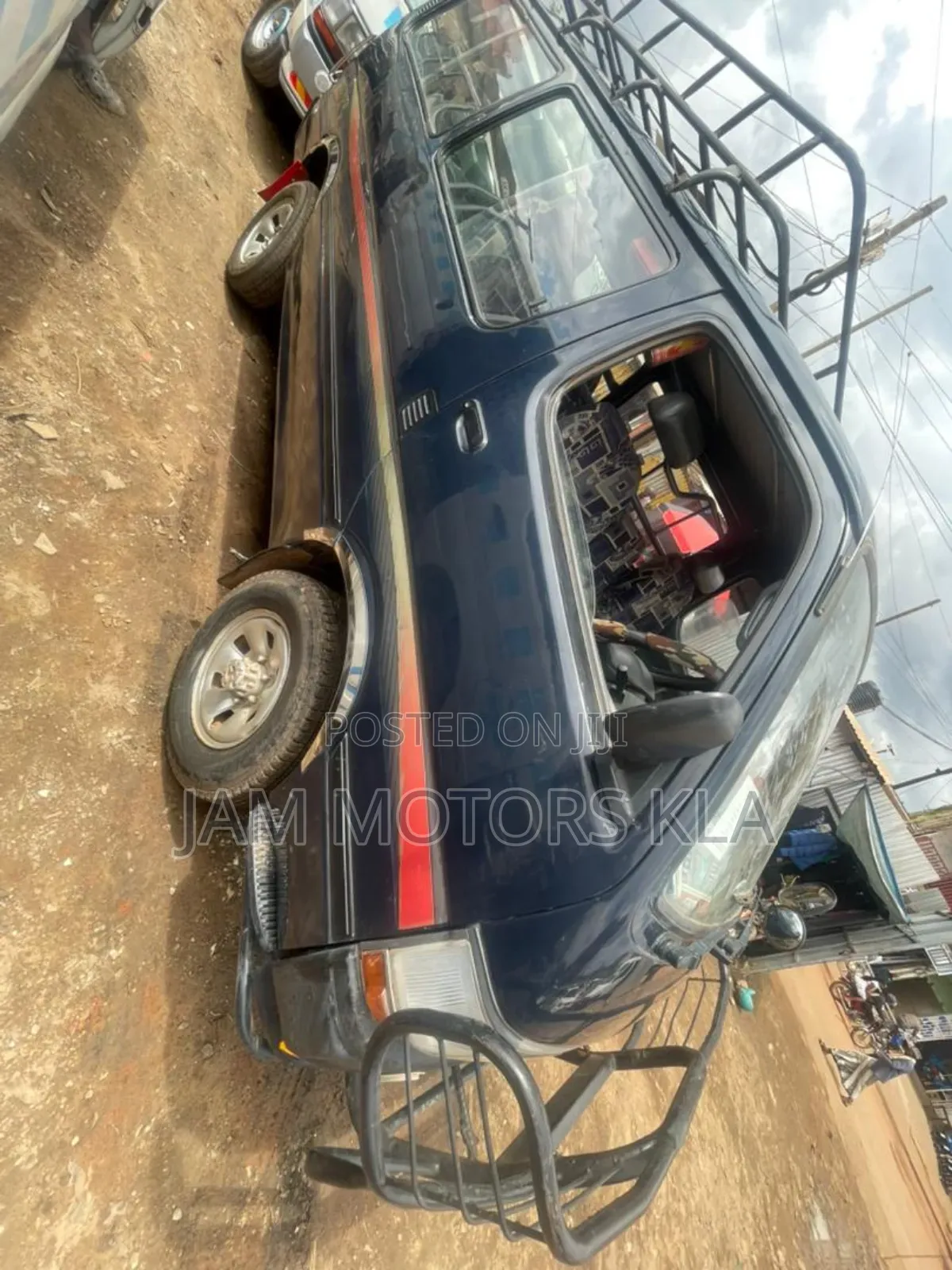 Toyota HiAce 1999 Blue
