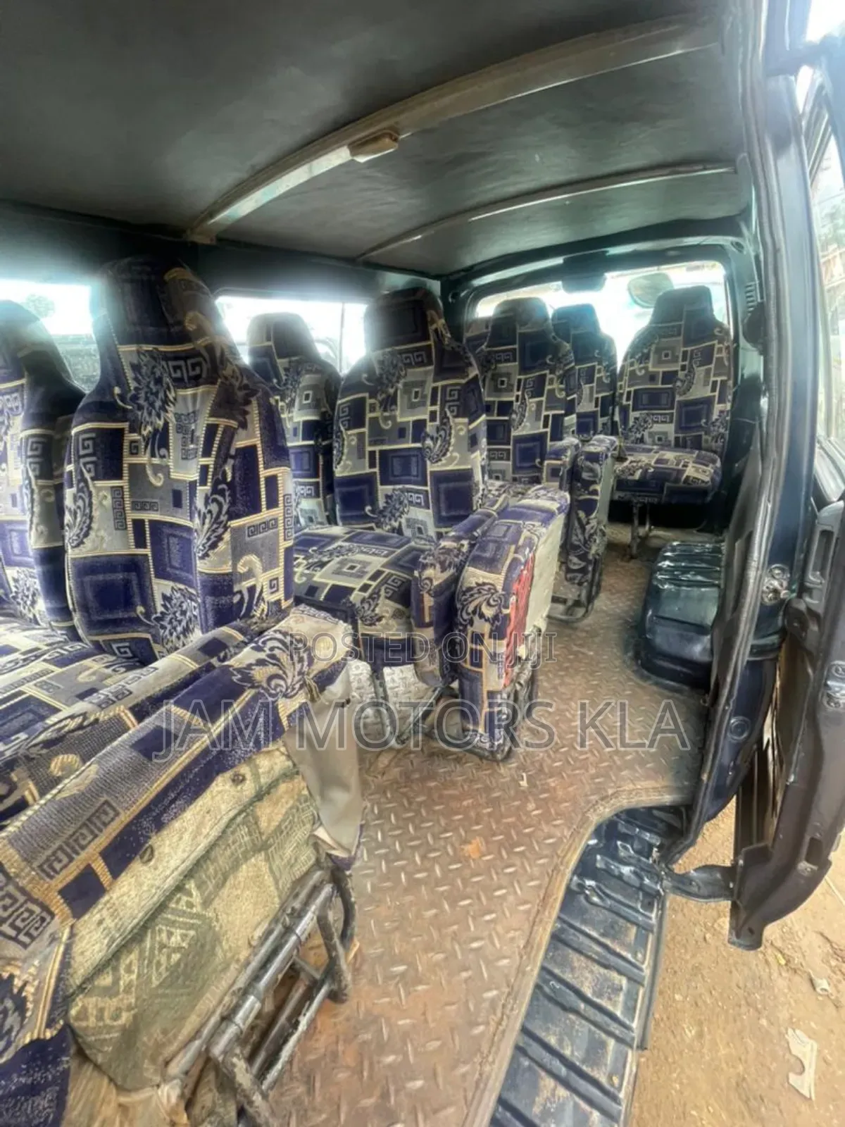 Toyota HiAce 1999 Blue