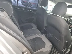 Volkswagen Golf TSI 2-Door FWD 2016 Gray