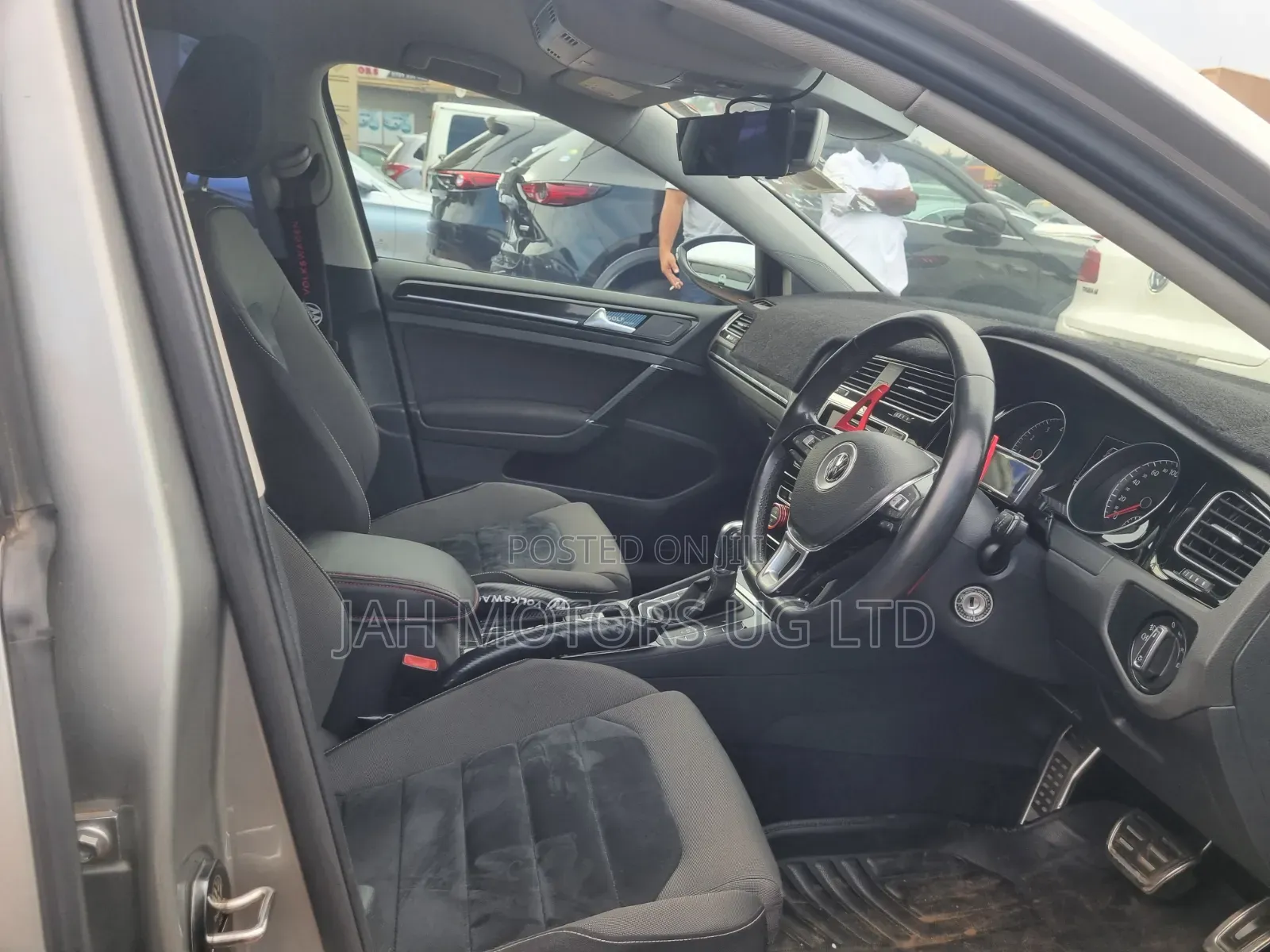 Volkswagen Golf TSI 2-Door FWD 2016 Gray