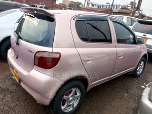 Toyota Vitz 2003