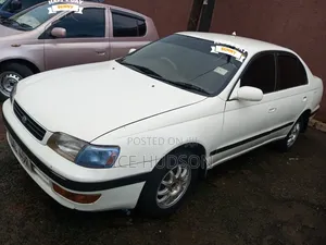Toyota Corona 1995 White