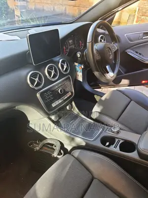 Mercedes-Benz A-Class 2016 Black