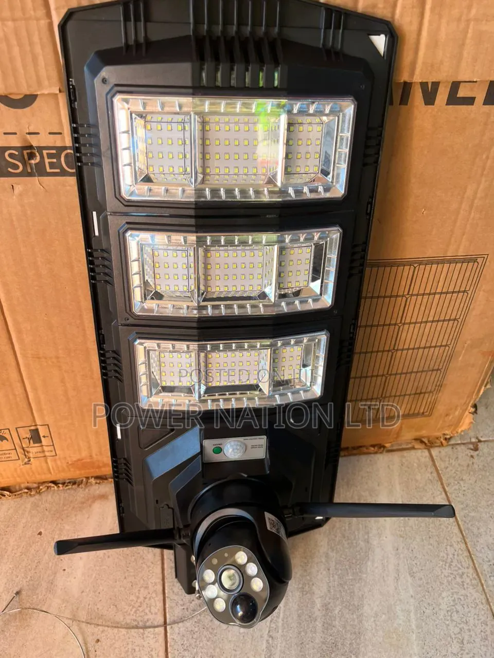 450w Goodwe Solar Street Light With Single Lense Camera
